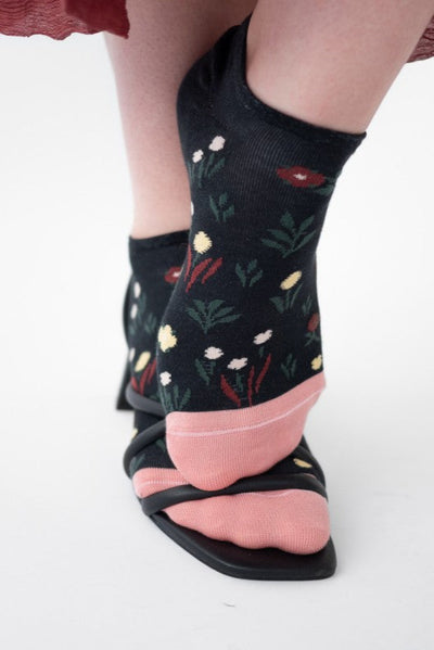 Semis Faux Black Ankle Socks