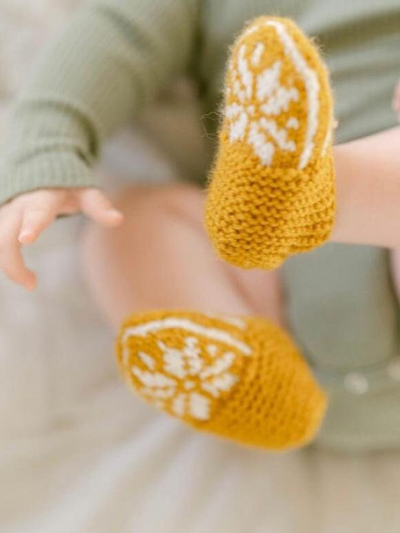 Azerbaijani Knit Baby Socks - Assorted Colors