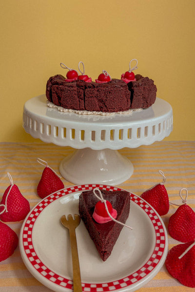Chocolate Fudge Cake Candle
