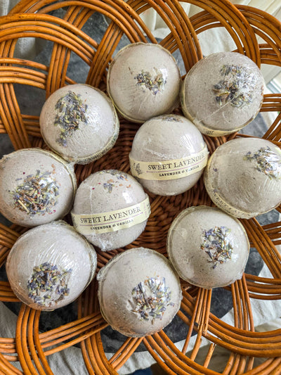 Sweet Lavender Natural Bath Bomb