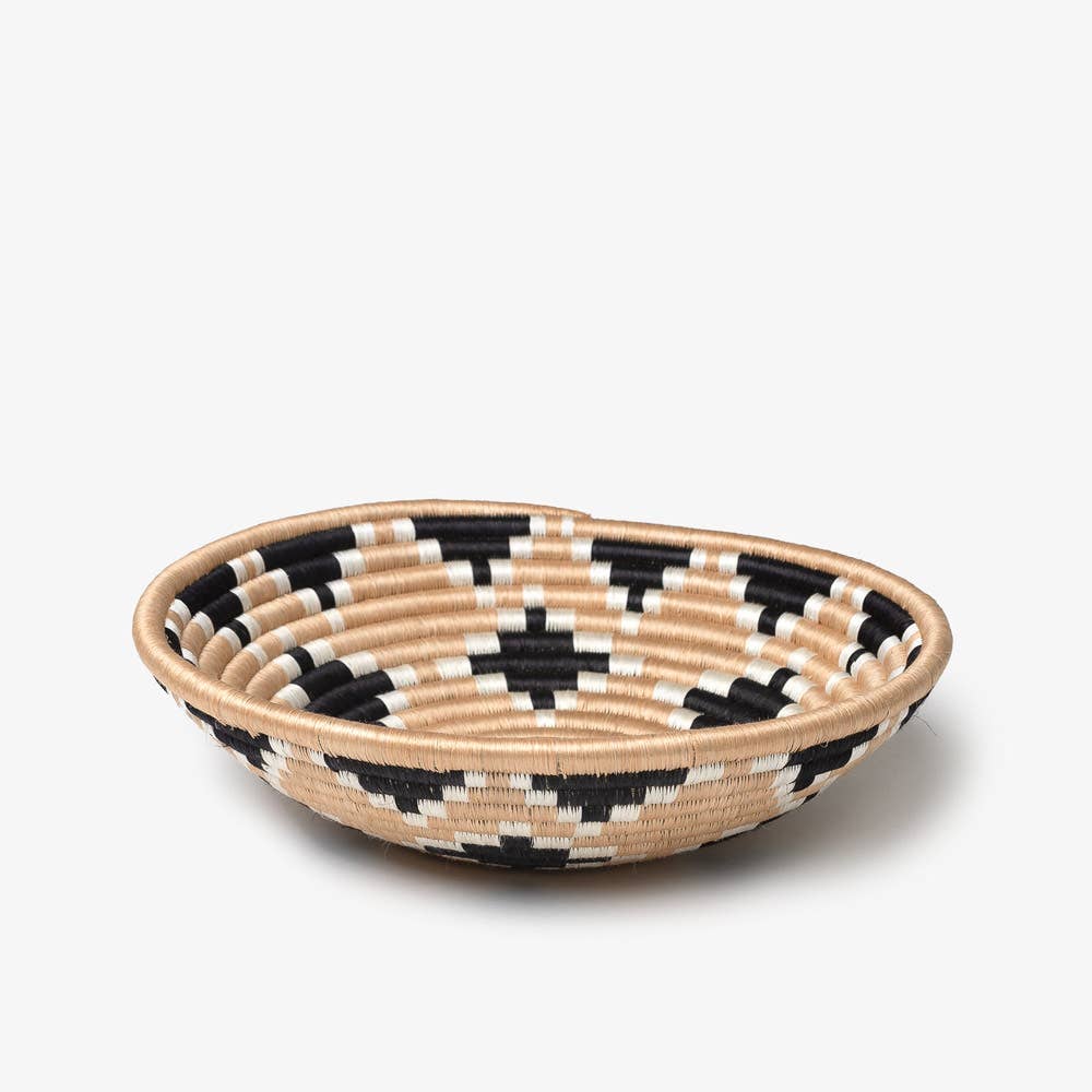 Akaneri Woven Bowls Black Diamonds - Small