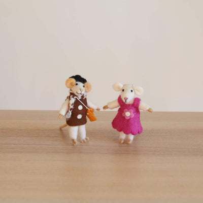 Felt Mice Family: Mama