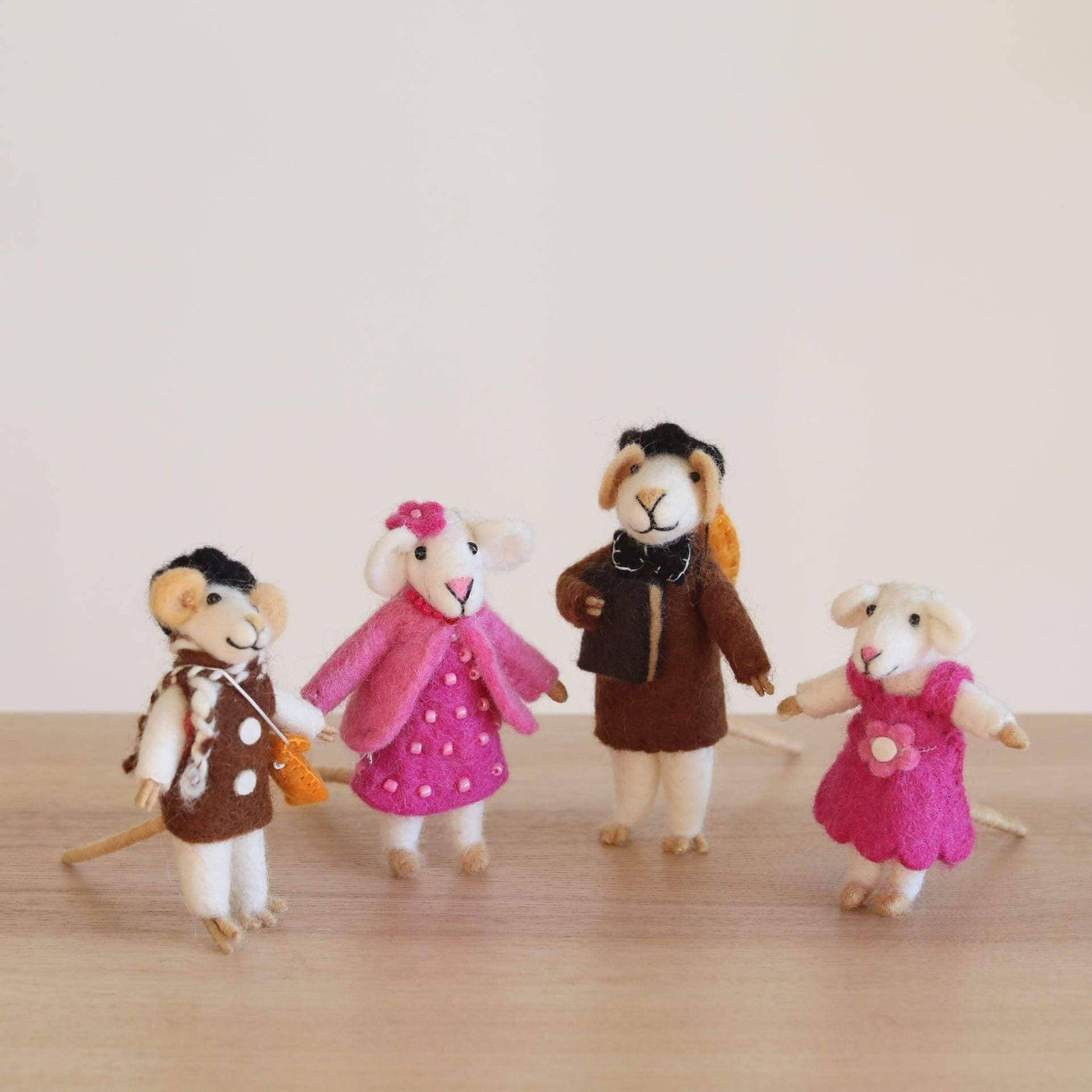 Felt Mice Family: Mama