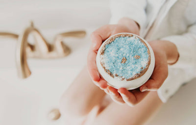 Crystal bath bomb - Turquoise, Blue + Gold