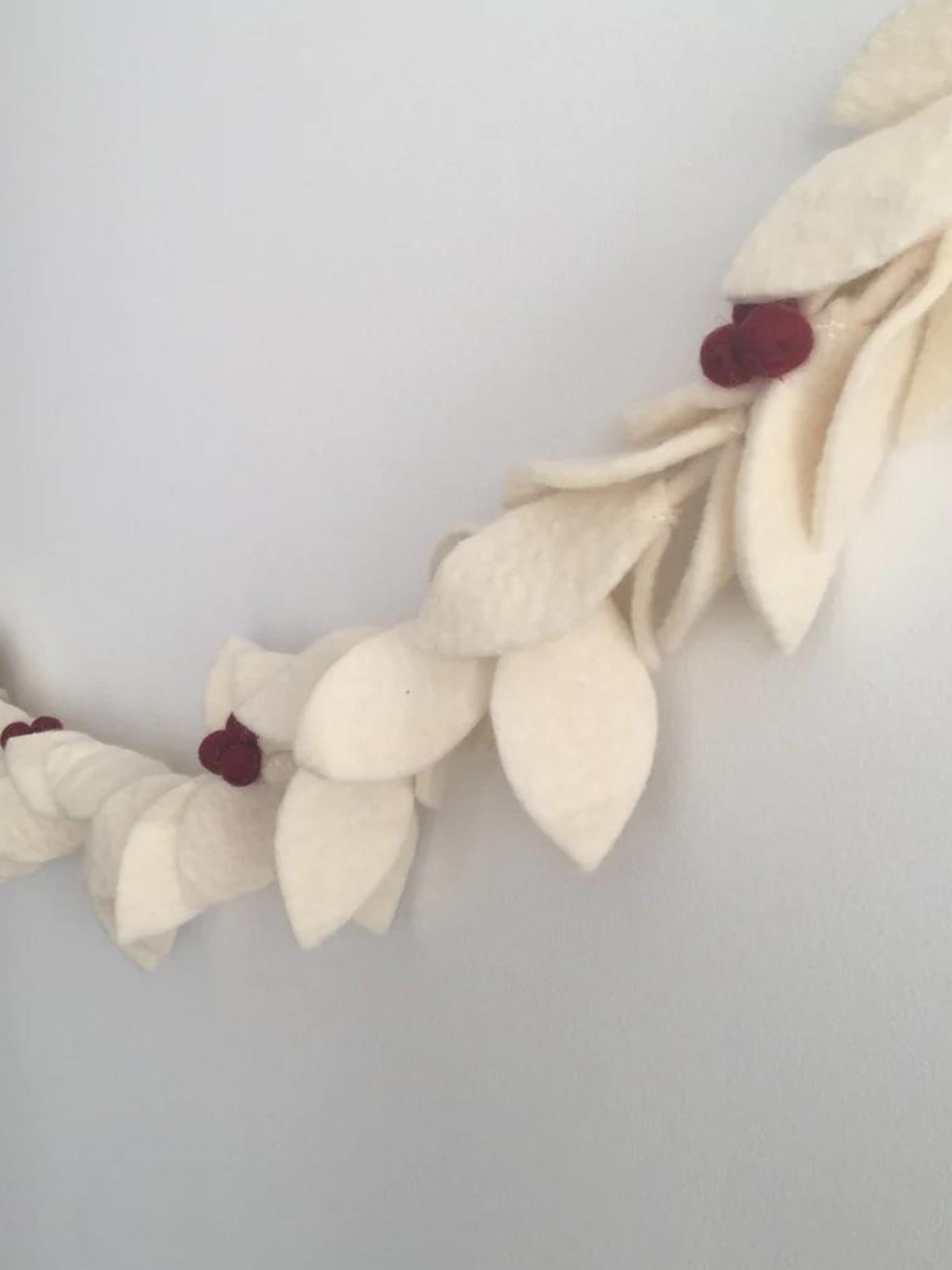 hanging garland 