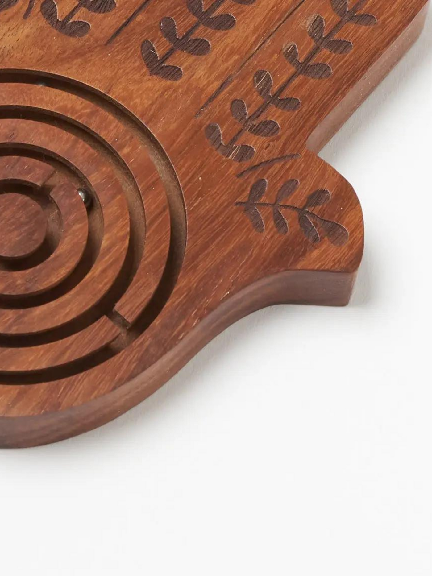 Hamsa Labyrinth Game