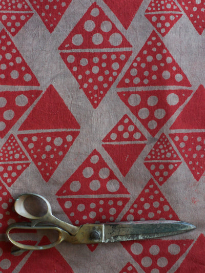 Blockprint Natural Dye Fabric #007 - Triangle Redwood