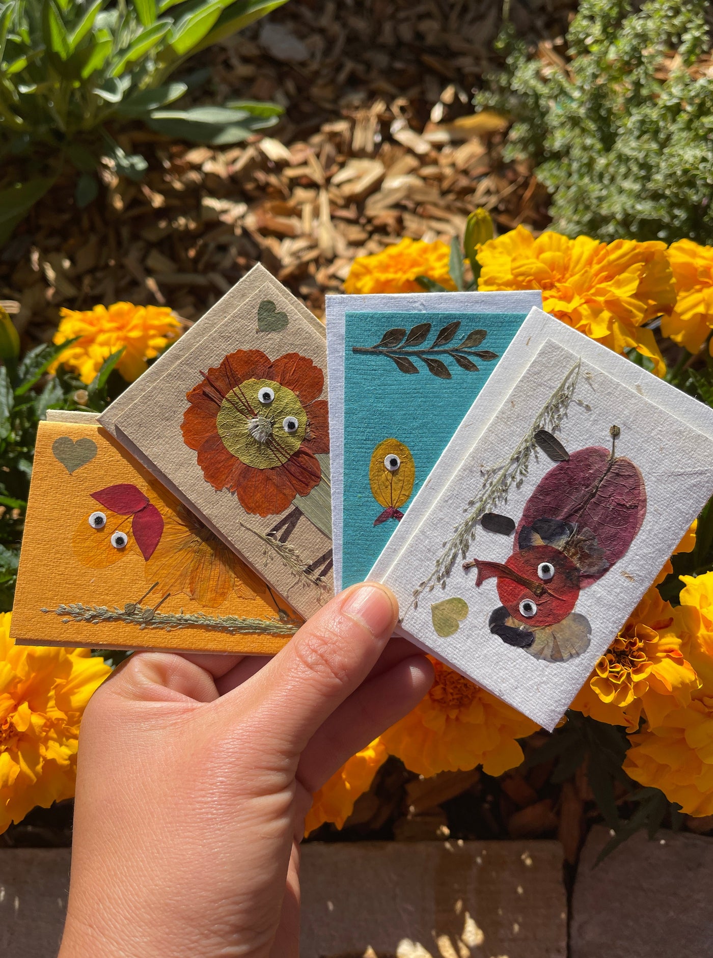 Mini Animal Pressed Flower Card
