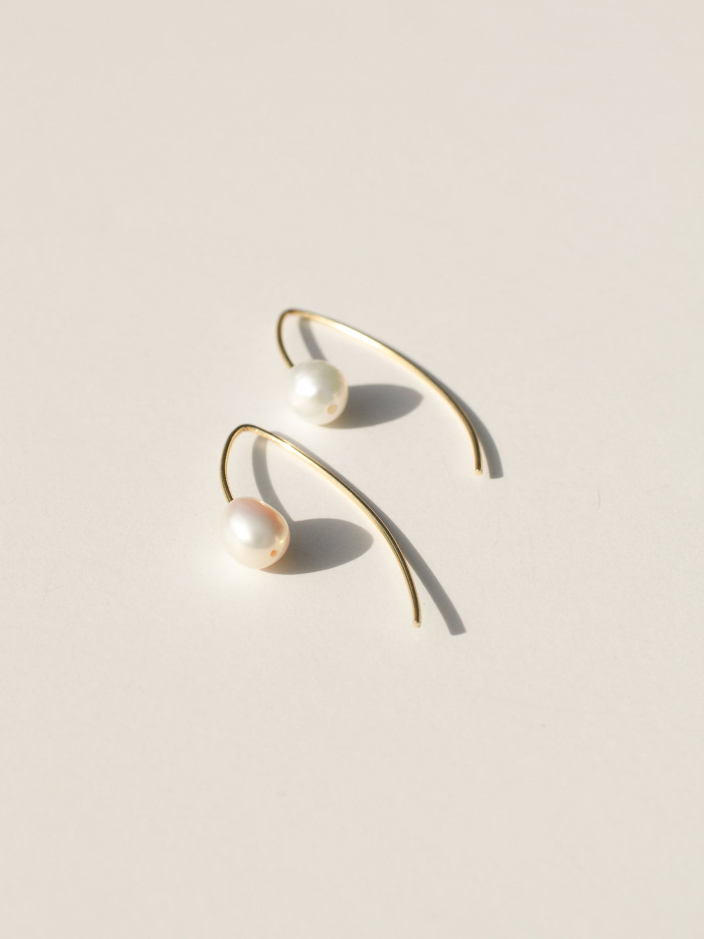 Pearl earrings 