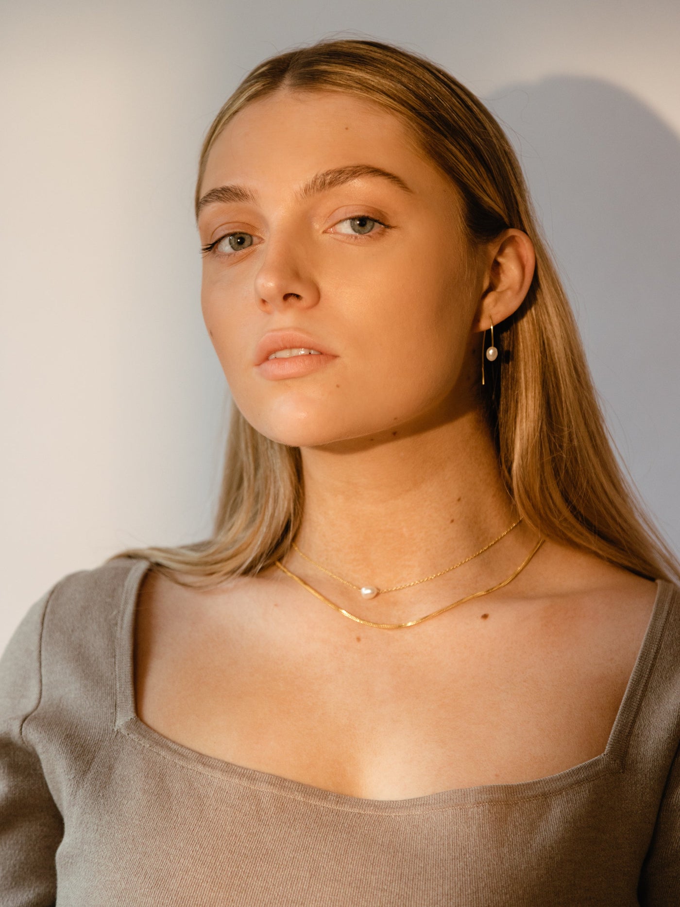 Pearl earrings 