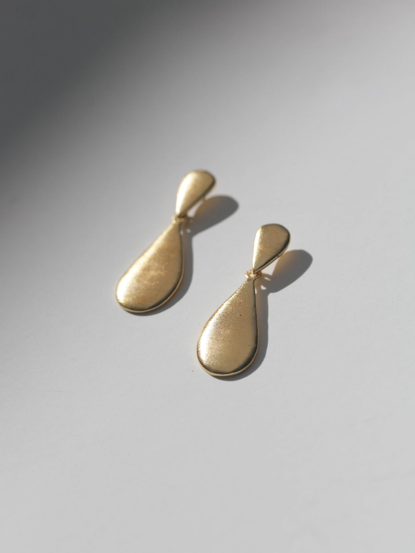 Luxe Gold Teardrop Earrings