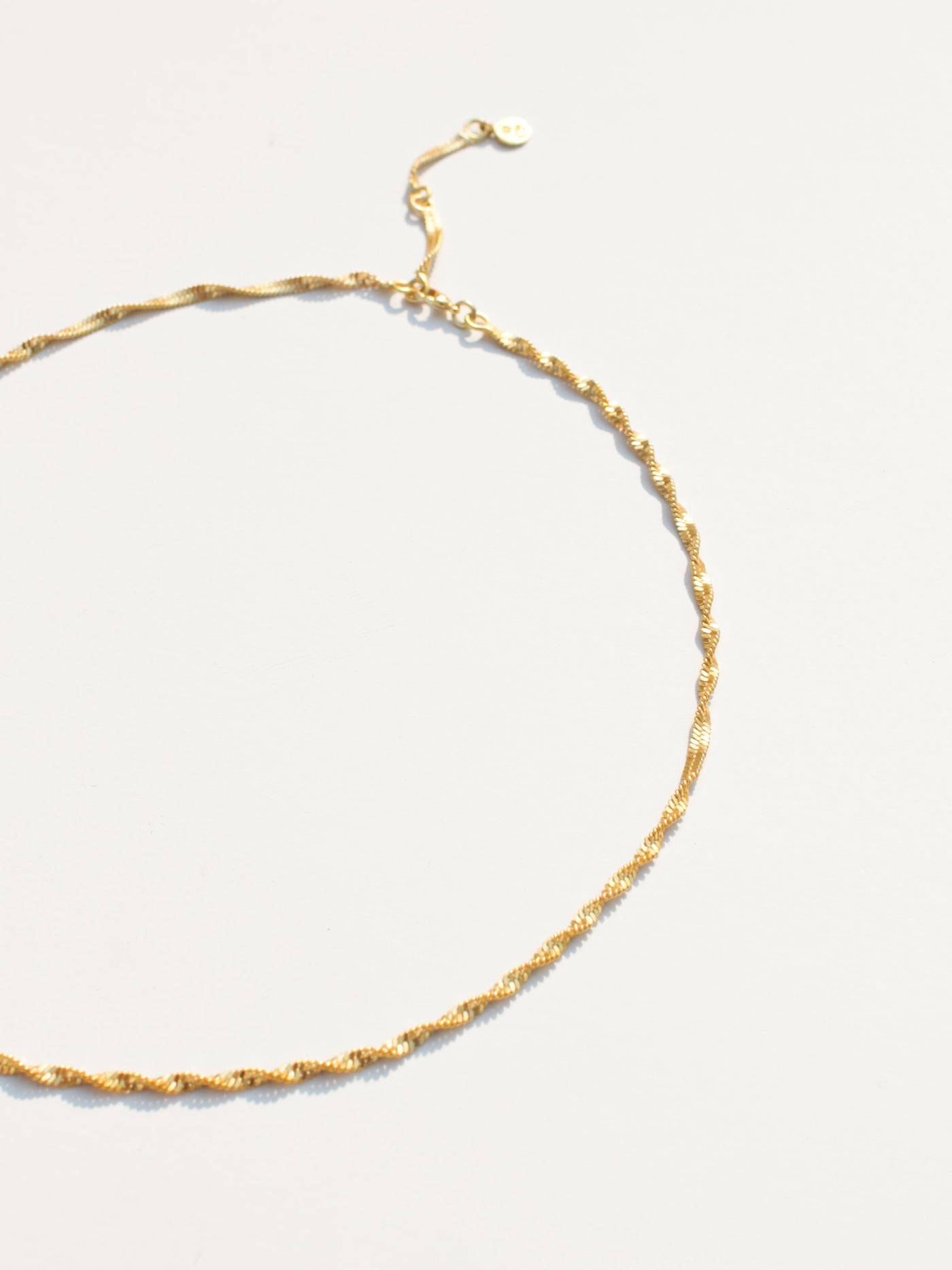 Twisted Herringbone Chain